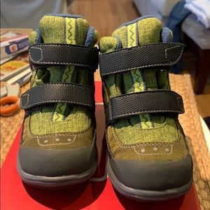 See Kai rub atlas waterproof winter boots